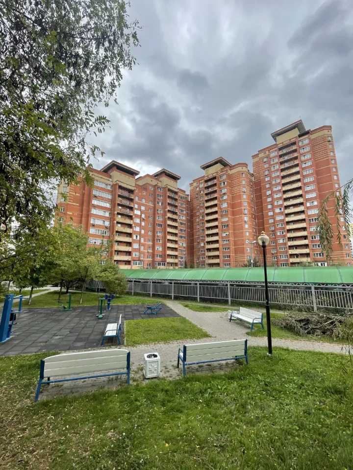 2-комнатная квартира, 71 м² — фотография 3