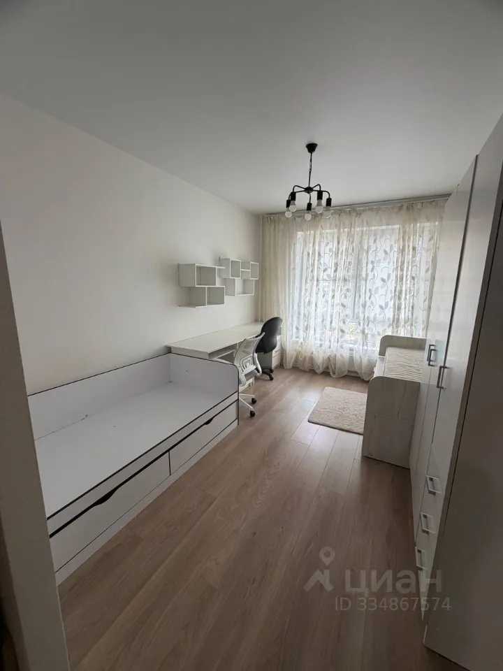 3-комнатная квартира, 77 м² — фотография 2