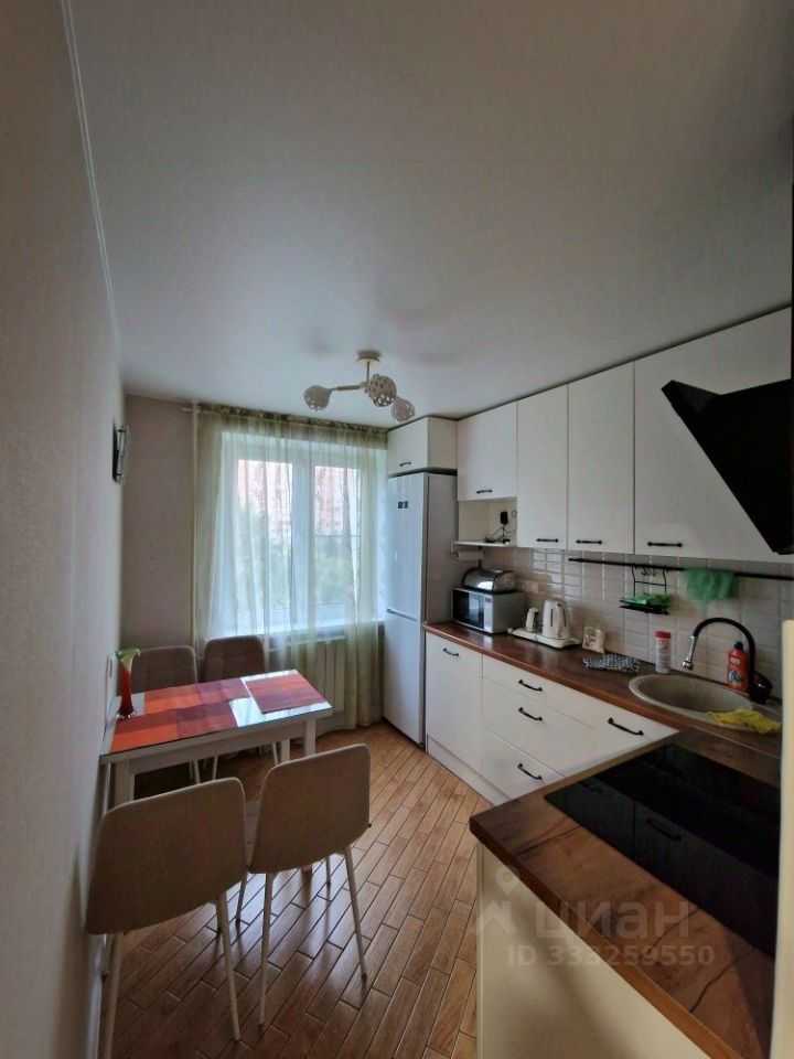 3-комнатная квартира, 63 м² — фотография 2