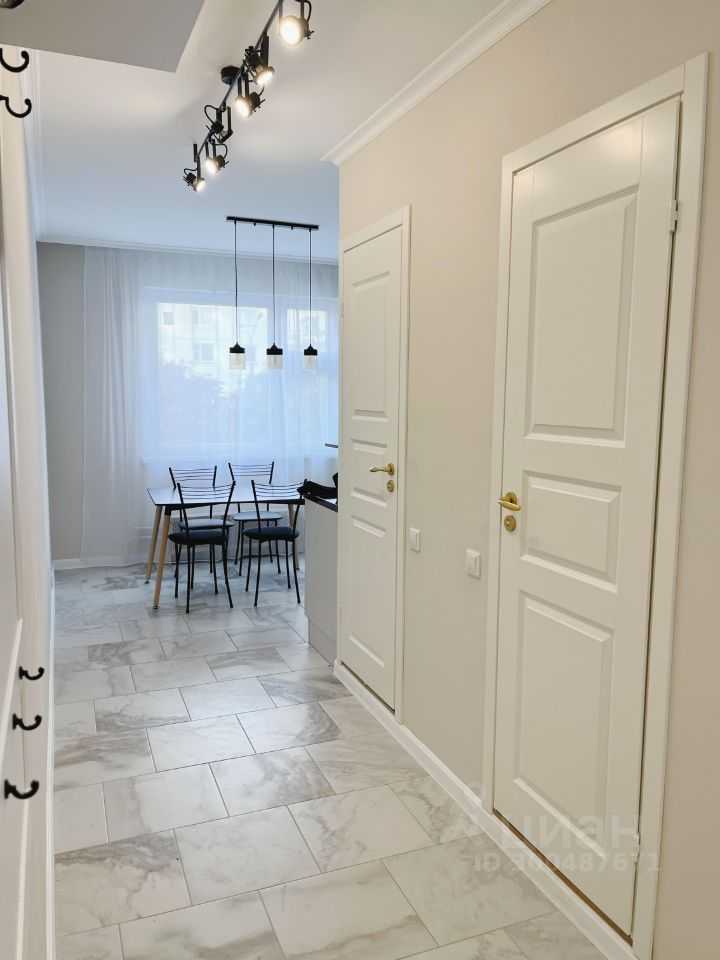 4-комнатная квартира, 97 м² — фотография 2
