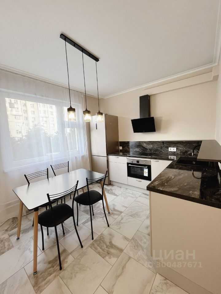 4-комнатная квартира, 97 м² — фотография 3