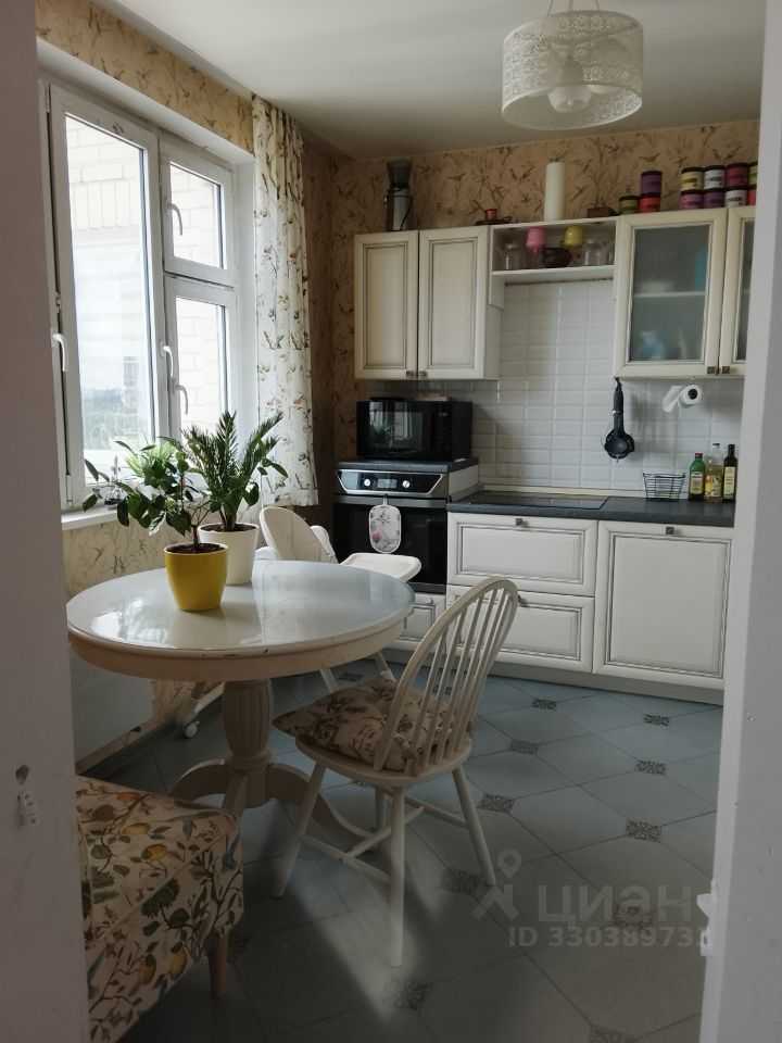 3-комнатная квартира, 74 м² — фотография 3