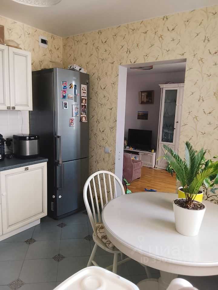 3-комнатная квартира, 74 м² — фотография 2