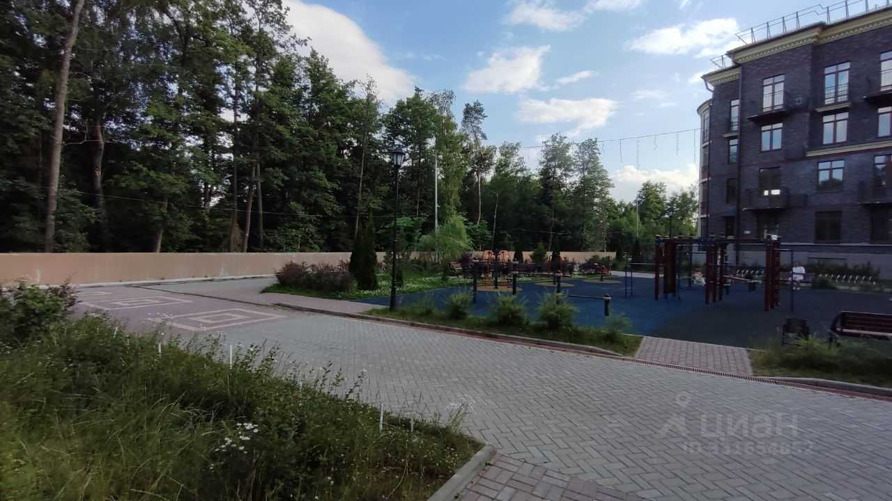 2-комнатная квартира, 70 м² — фотография 3