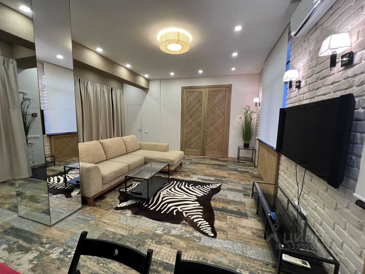 2-комнатная квартира, 67 м² — фотография 2