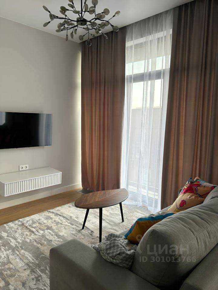 2-комнатная квартира, 66 м² — фотография 2