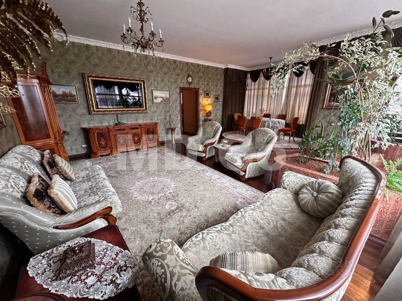3-комнатная квартира, 130 м²