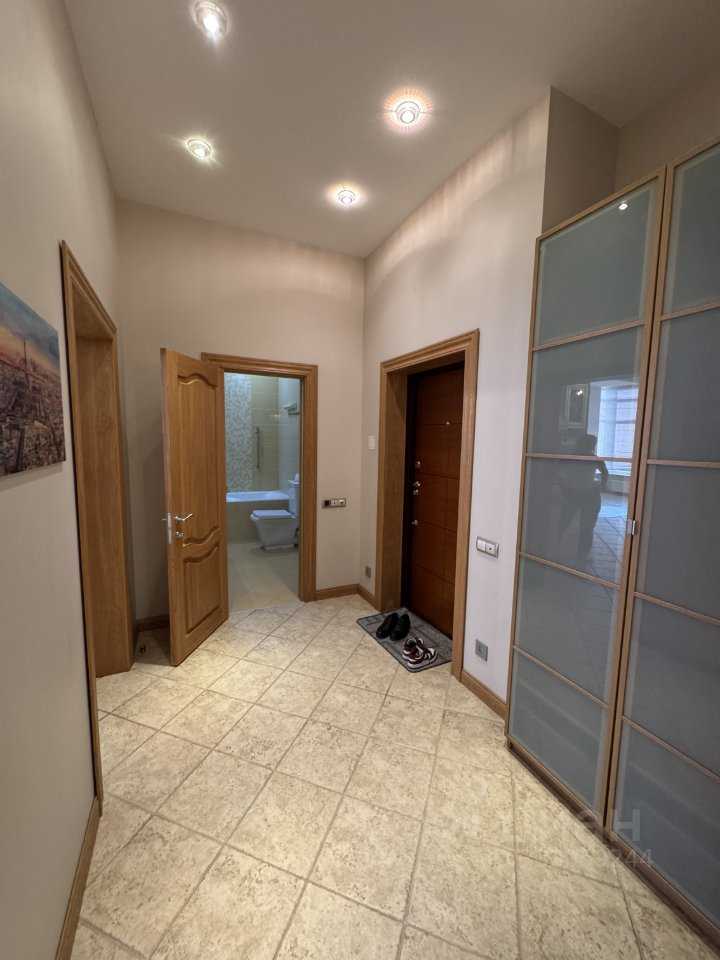 2-комнатная квартира, 87 м² — фотография 3