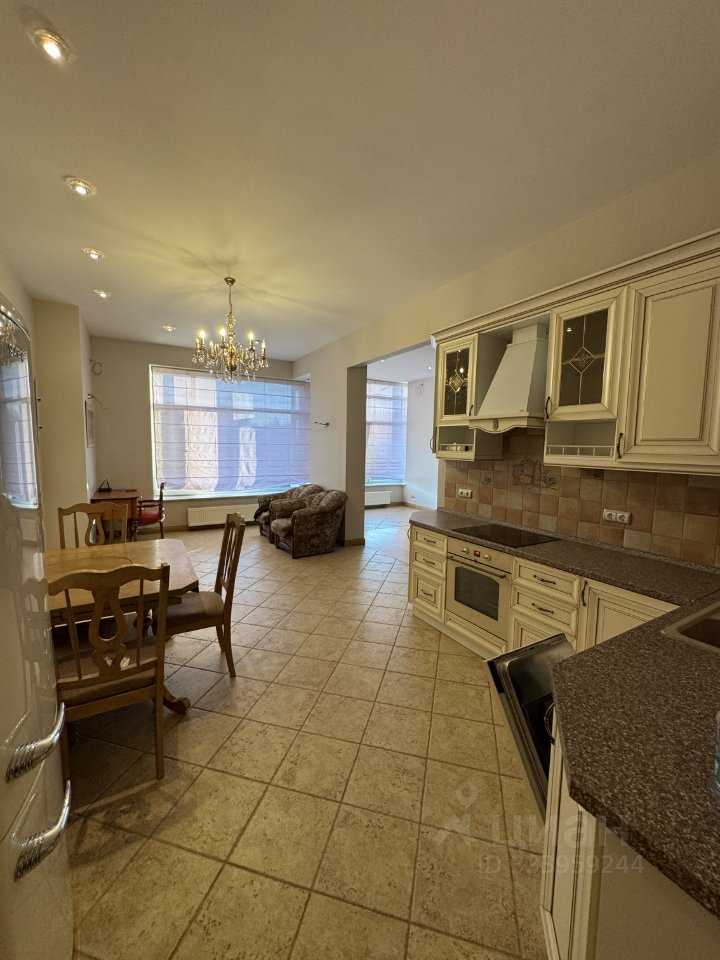 2-комнатная квартира, 87 м²