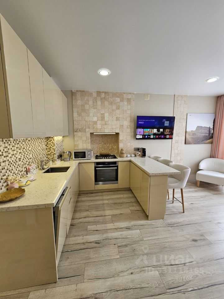 3-комнатная квартира, 70 м² — фотография 2