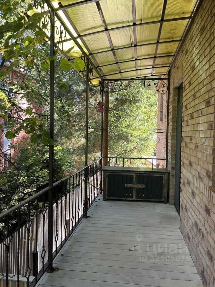 5-комнатная квартира, 180 м² — фотография 2