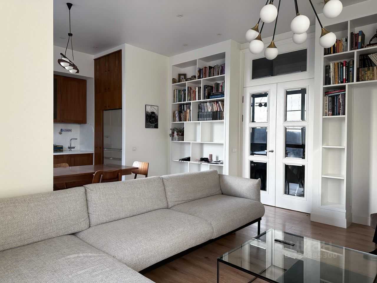 2-комнатная квартира, 80 м² — фотография 3