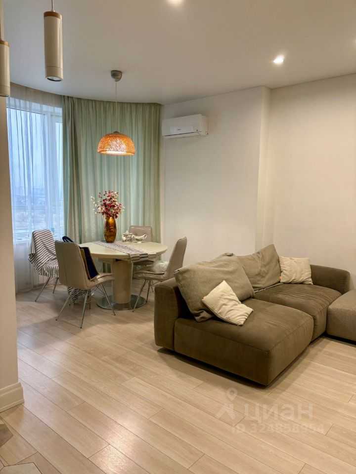 4-комнатная квартира, 111 м²