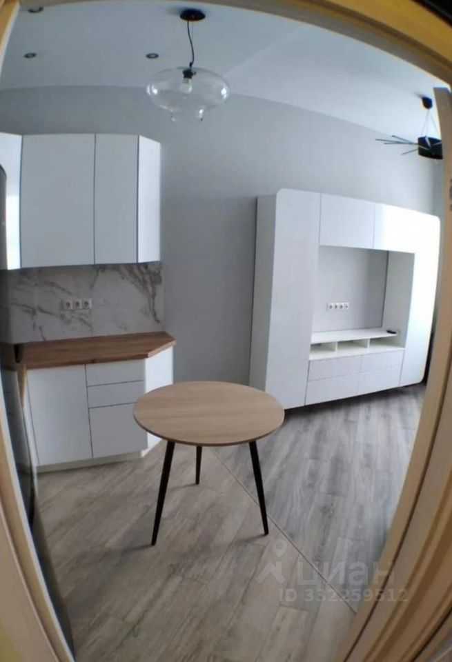 2-комнатная квартира, 37 м² — фотография 3
