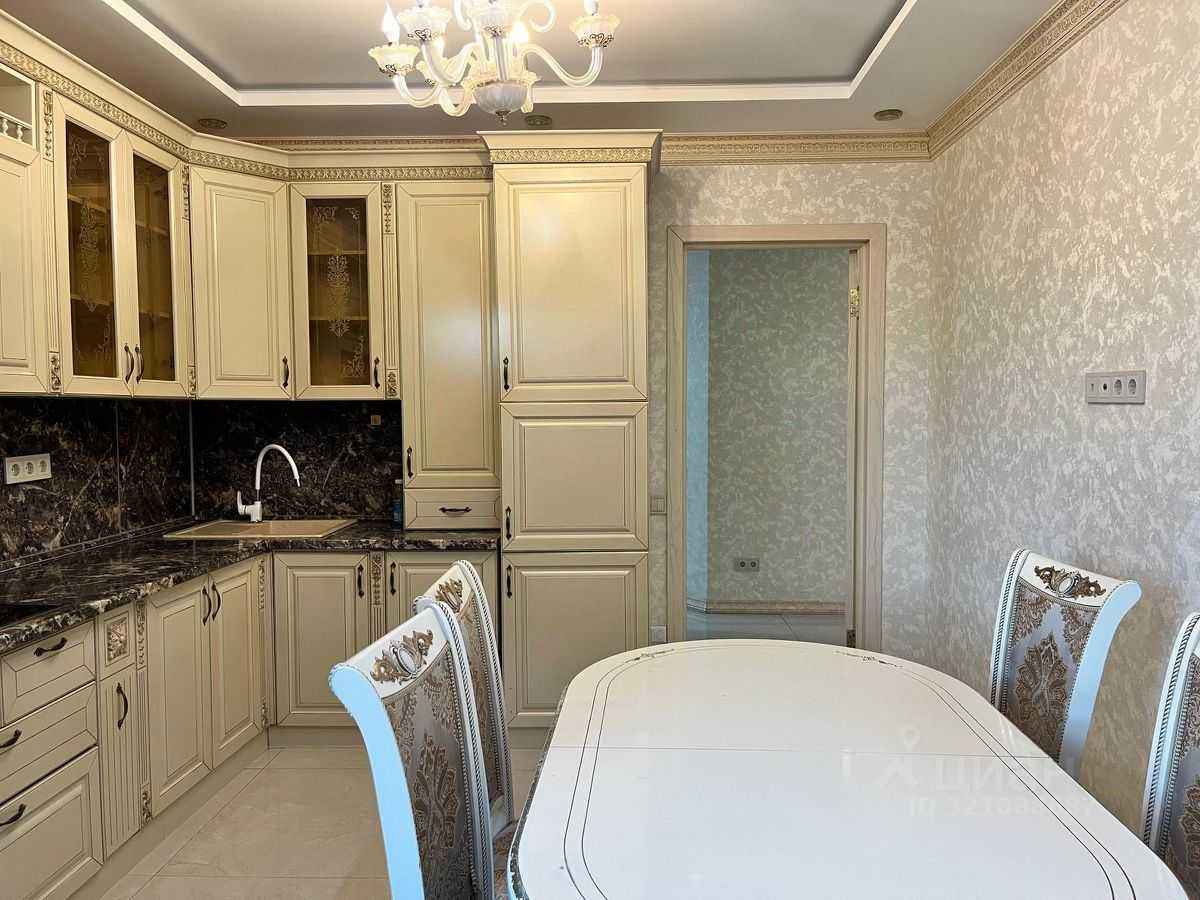 3-комнатная квартира, 115 м² — фотография 2