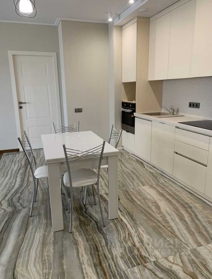 3-комнатная квартира, 90 м²