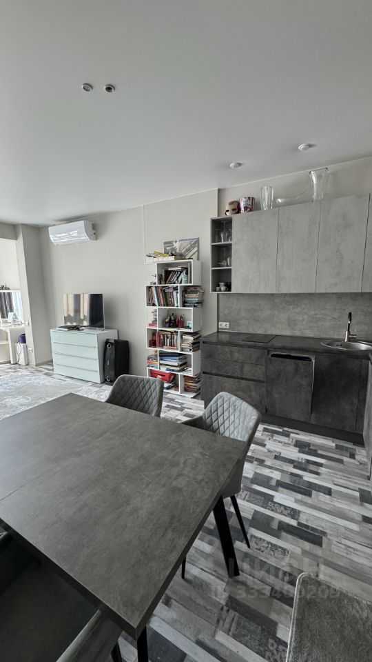 1-комнатная квартира, 42 м² — фотография 2