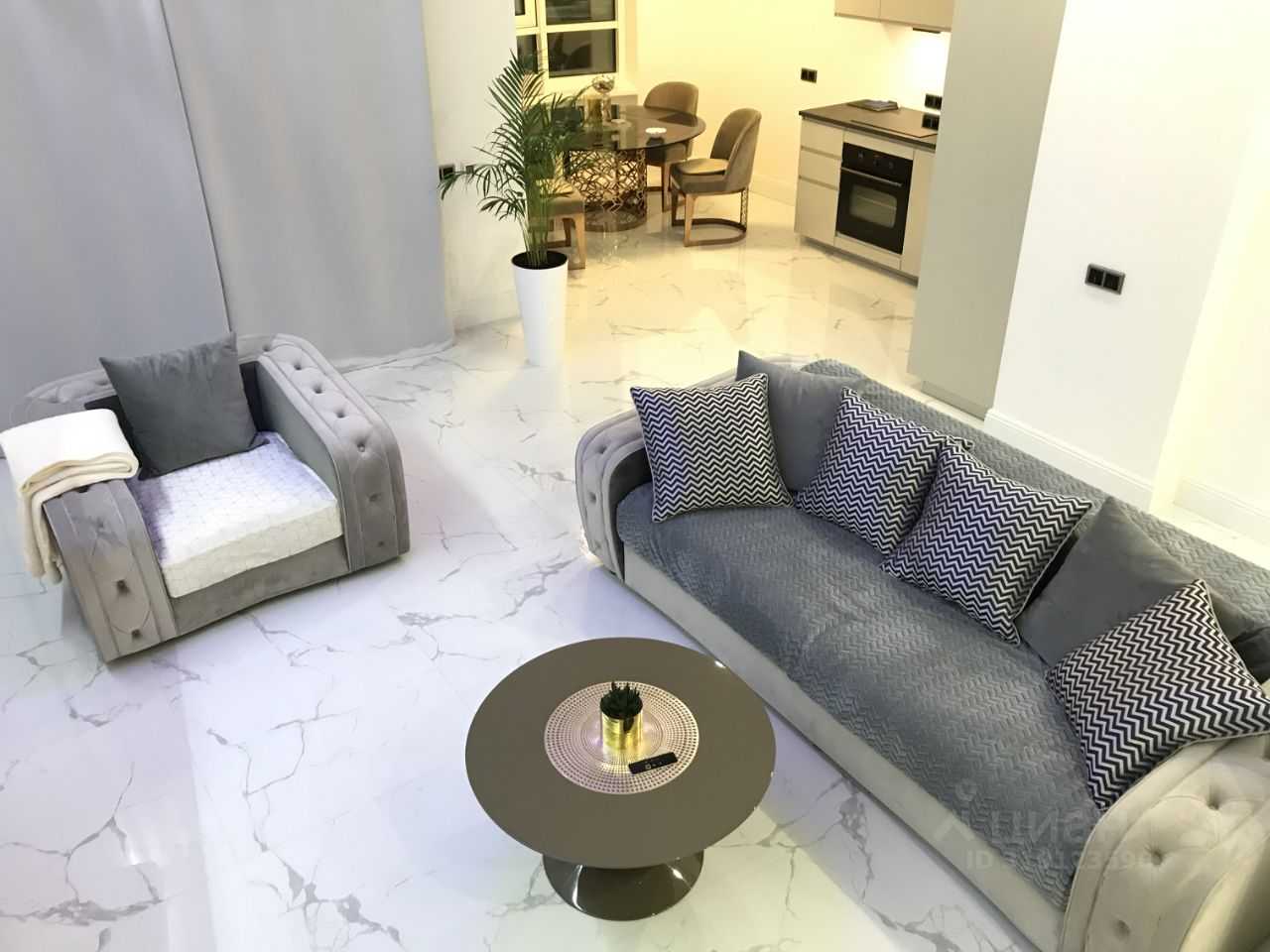 2-комнатная квартира, 77 м² — фотография 3