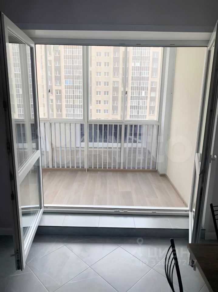 2-комнатная квартира, 56 м² — фотография 2