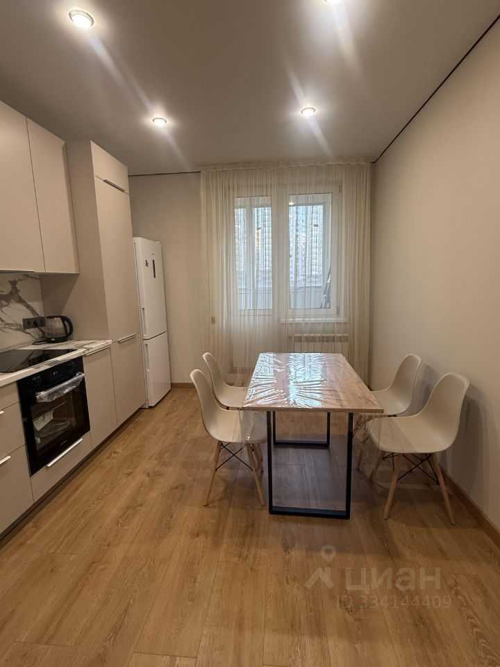 2-комнатная квартира, 60 м² — фотография 3