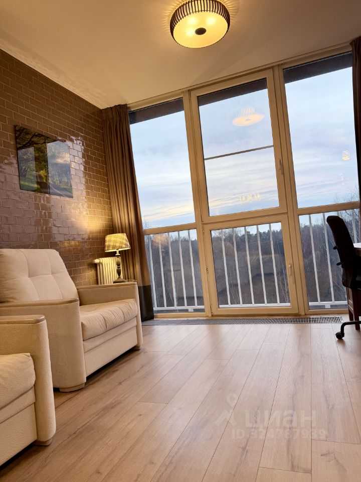 1-комнатная квартира, 50 м² — фотография 3