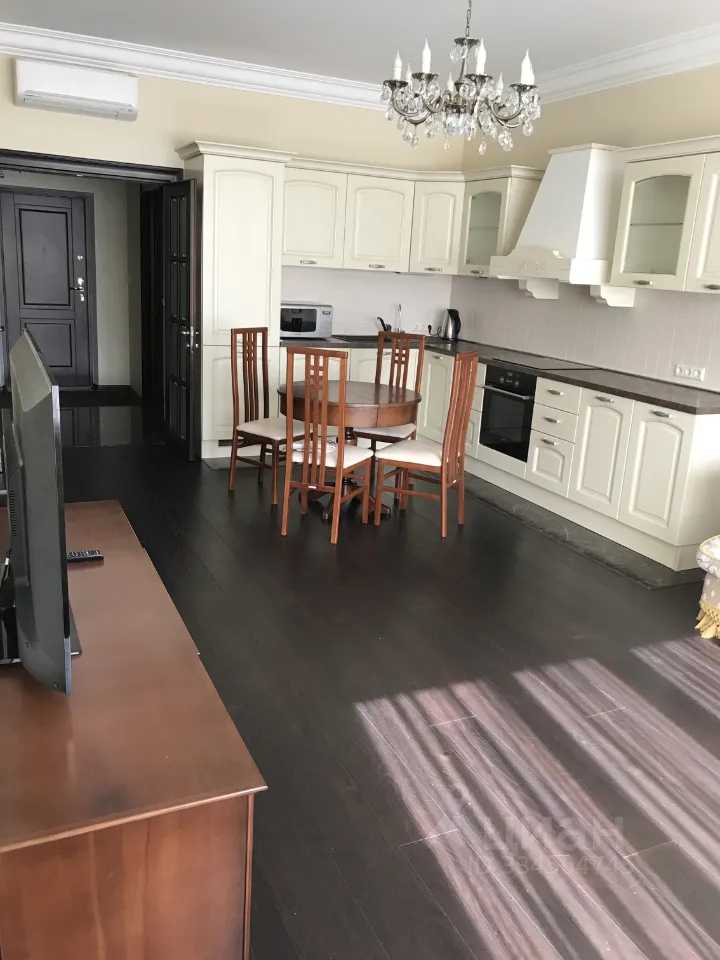 2-комнатная квартира, 65 м² — фотография 2