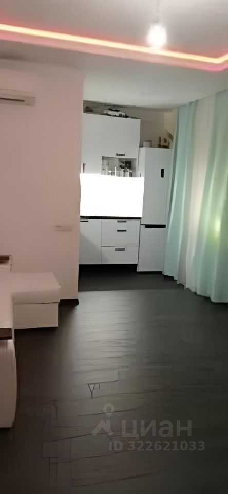 4-комнатная квартира, 100 м² — фотография 2