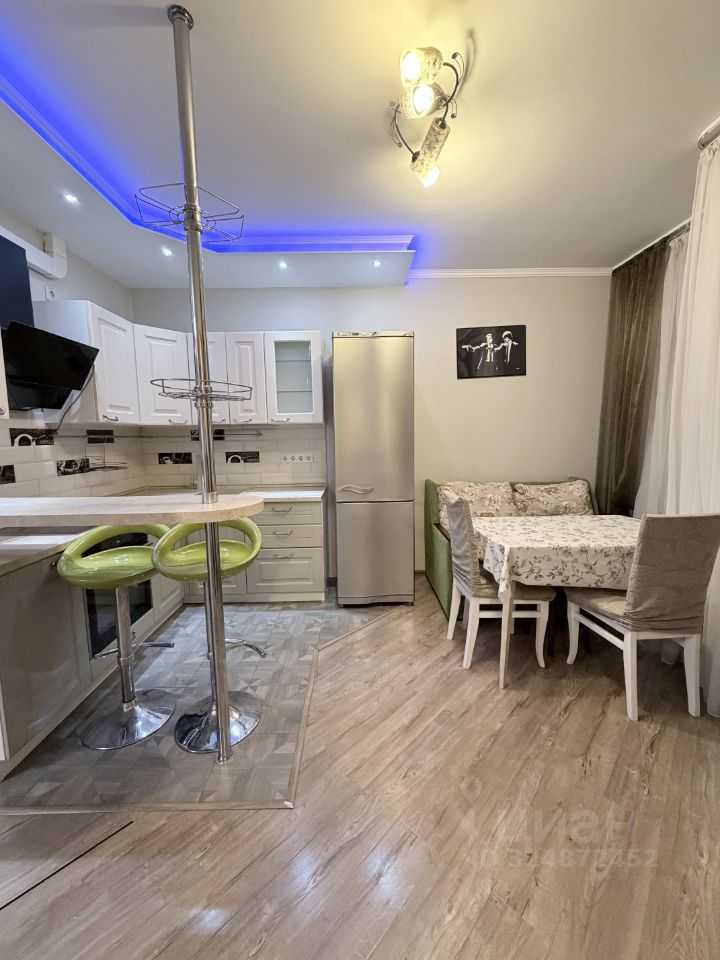 2-комнатная квартира, 52 м² — фотография 3