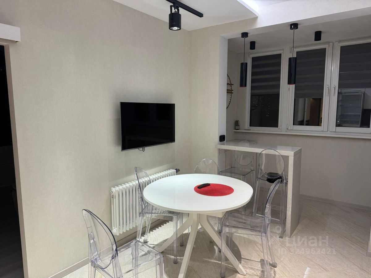 2-комнатная квартира, 70 м² — фотография 3