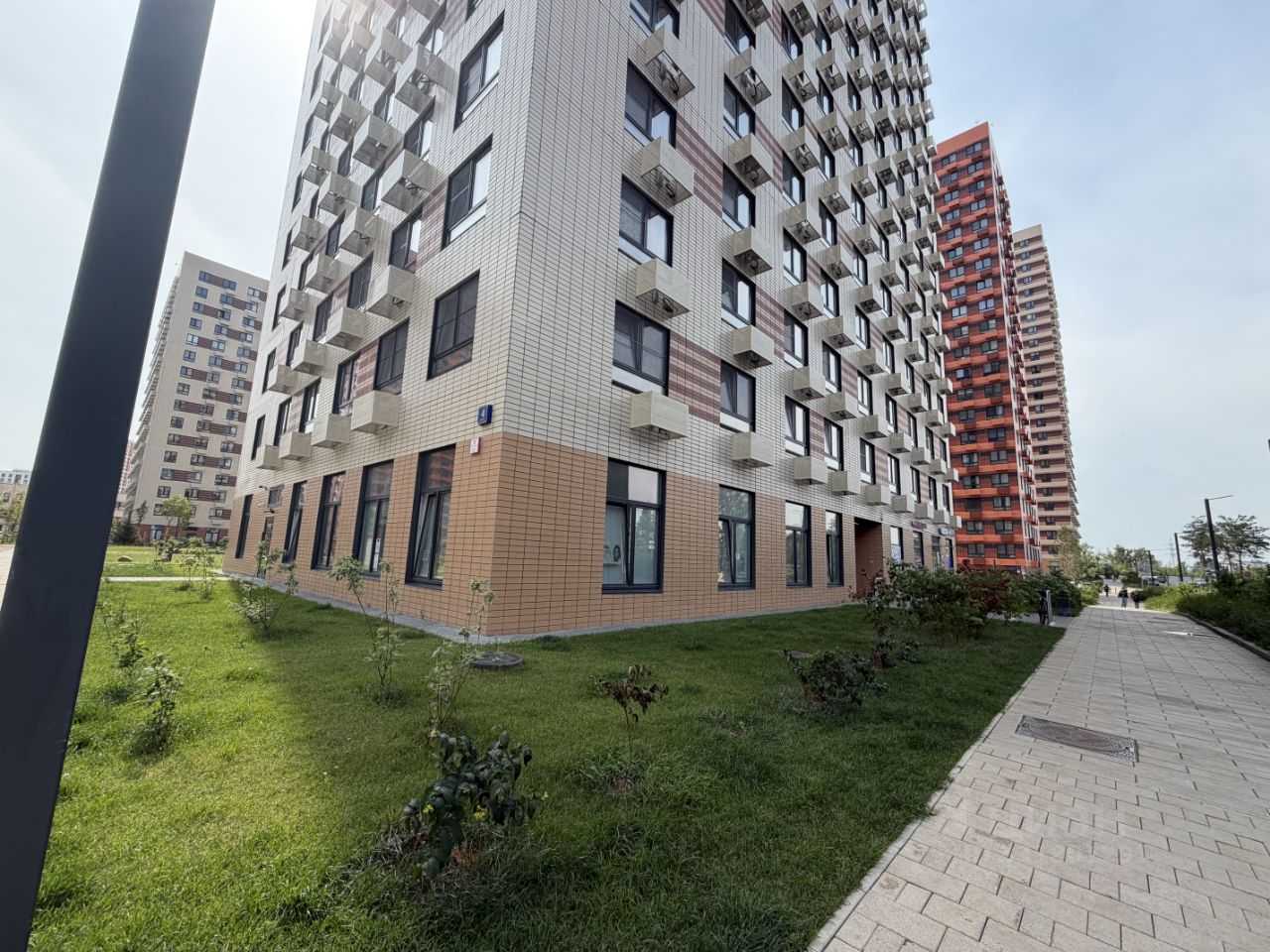 1-комнатная квартира, 42,5 м² — фотография 2