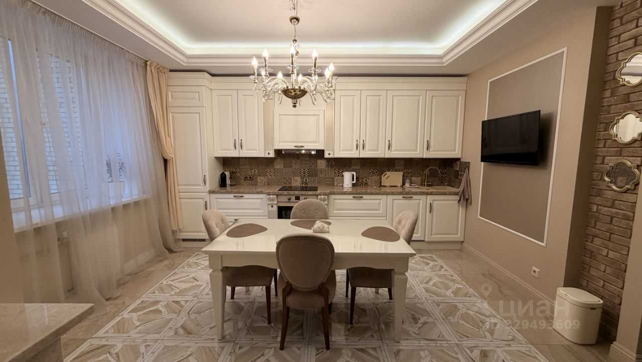 4-комнатная квартира, 120 м² — фотография 2