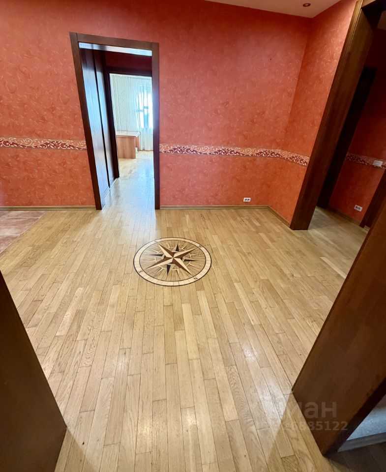 4-комнатная квартира, 105 м²