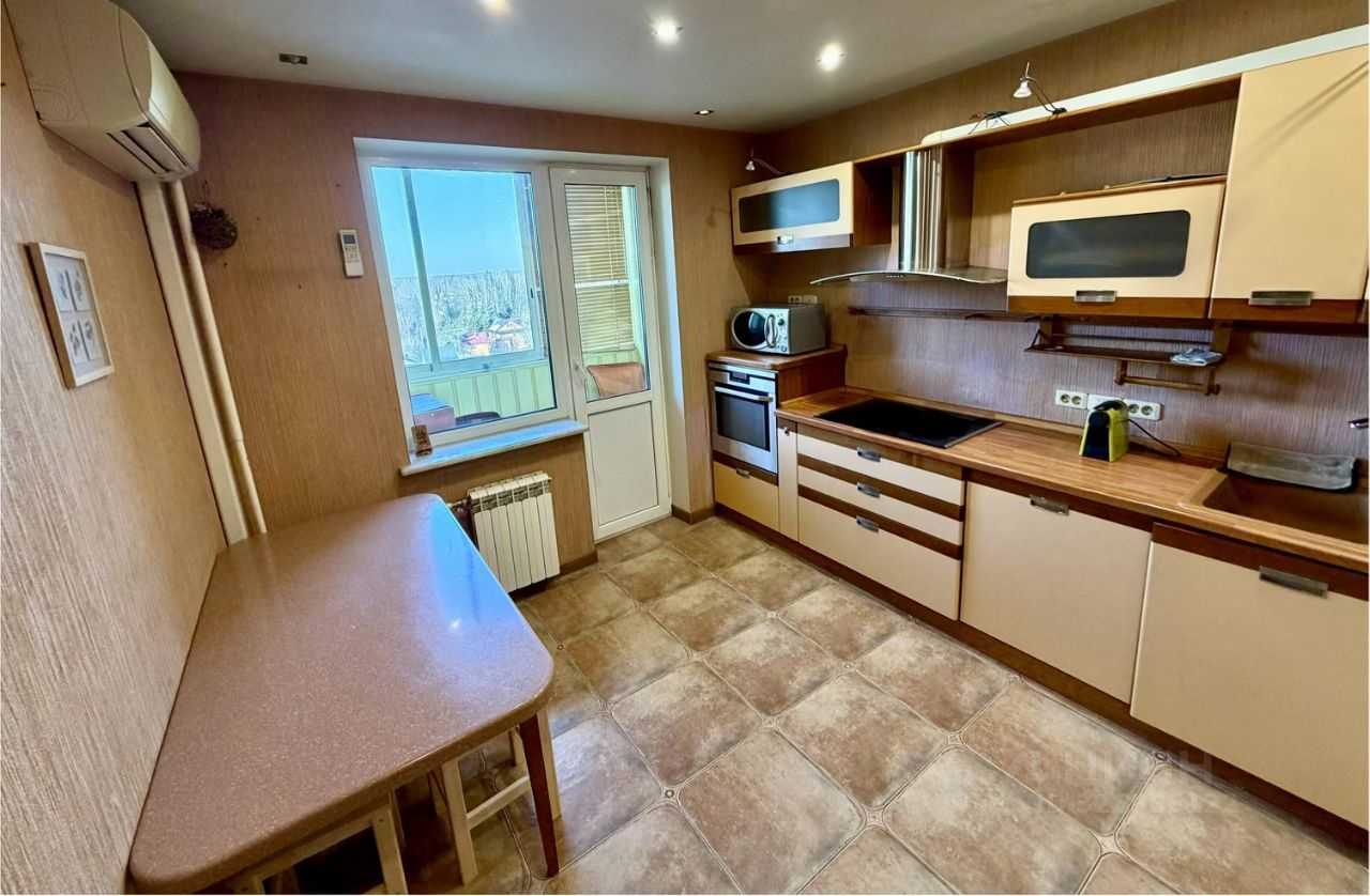 4-комнатная квартира, 105 м² — фотография 3