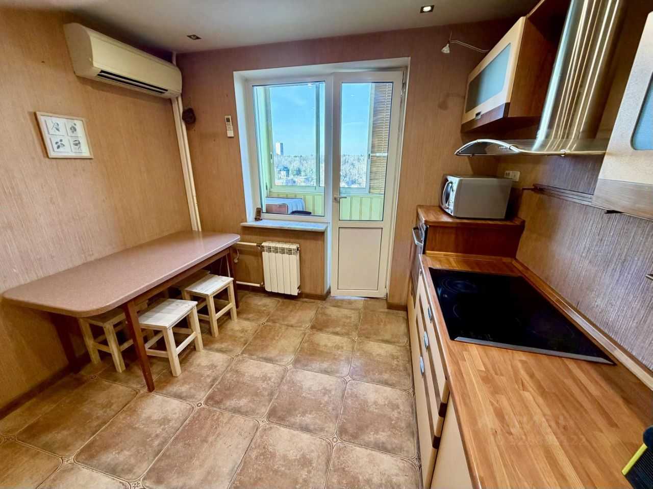 4-комнатная квартира, 105 м² — фотография 2