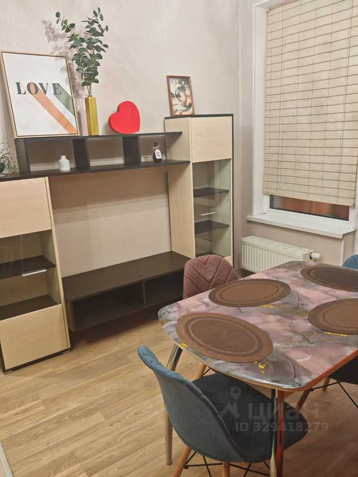 2-комнатная квартира, 54 м² — фотография 2
