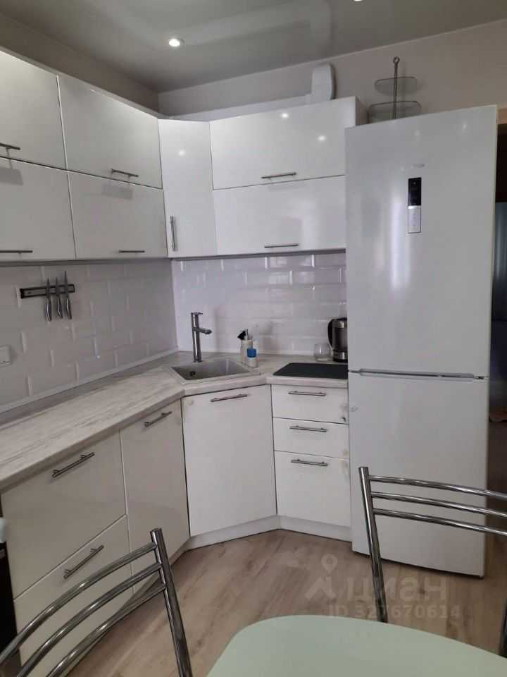 2-комнатная квартира, 67 м² — фотография 2