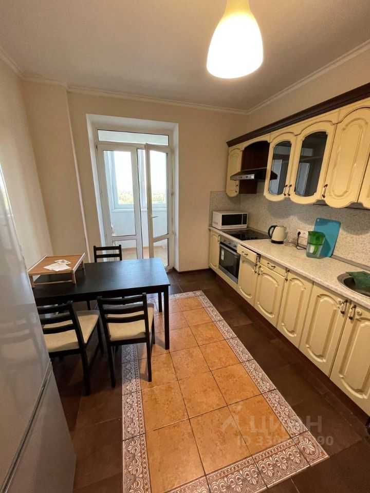 2-комнатная квартира, 62 м² — фотография 3