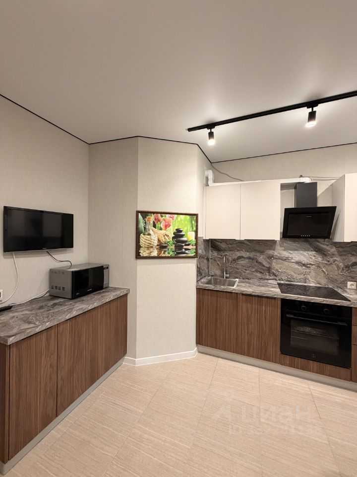 2-комнатная квартира, 55 м² — фотография 2