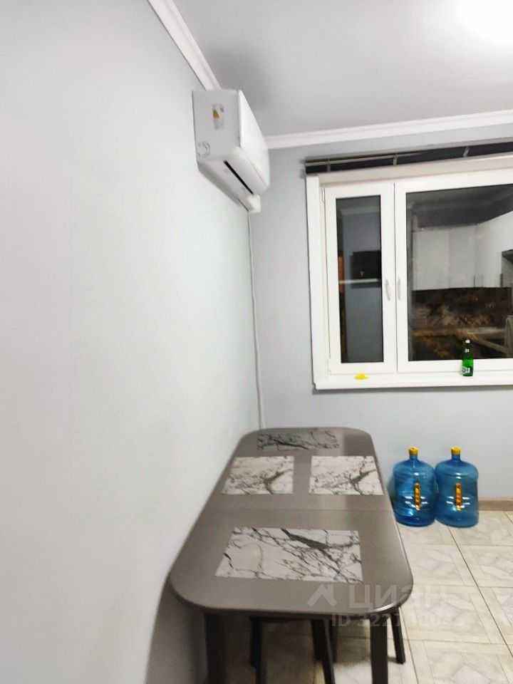 2-комнатная квартира, 55 м² — фотография 3