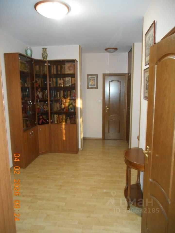 2-комнатная квартира, 72 м² — фотография 2