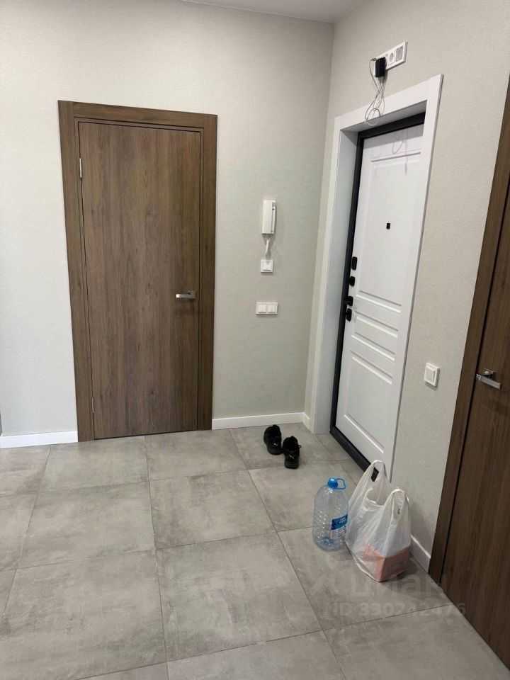 2-комнатная квартира, 75 м² — фотография 3
