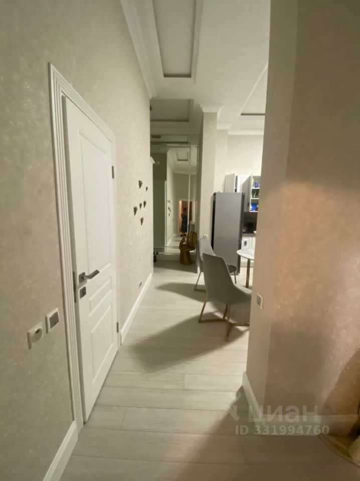 2-комнатная квартира, 70 м² — фотография 3