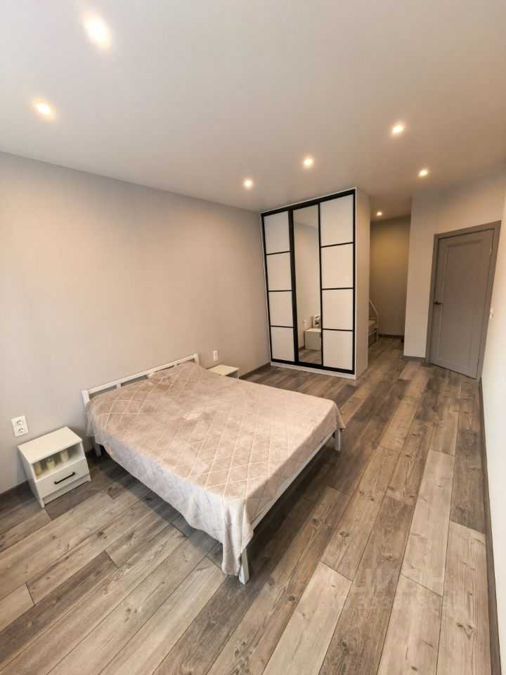 1-комнатная квартира, 46,7 м² — фотография 2