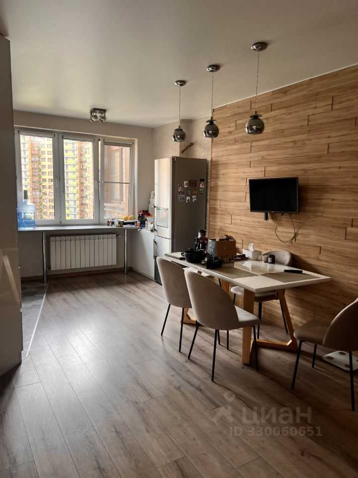 3-комнатная квартира, 98 м²