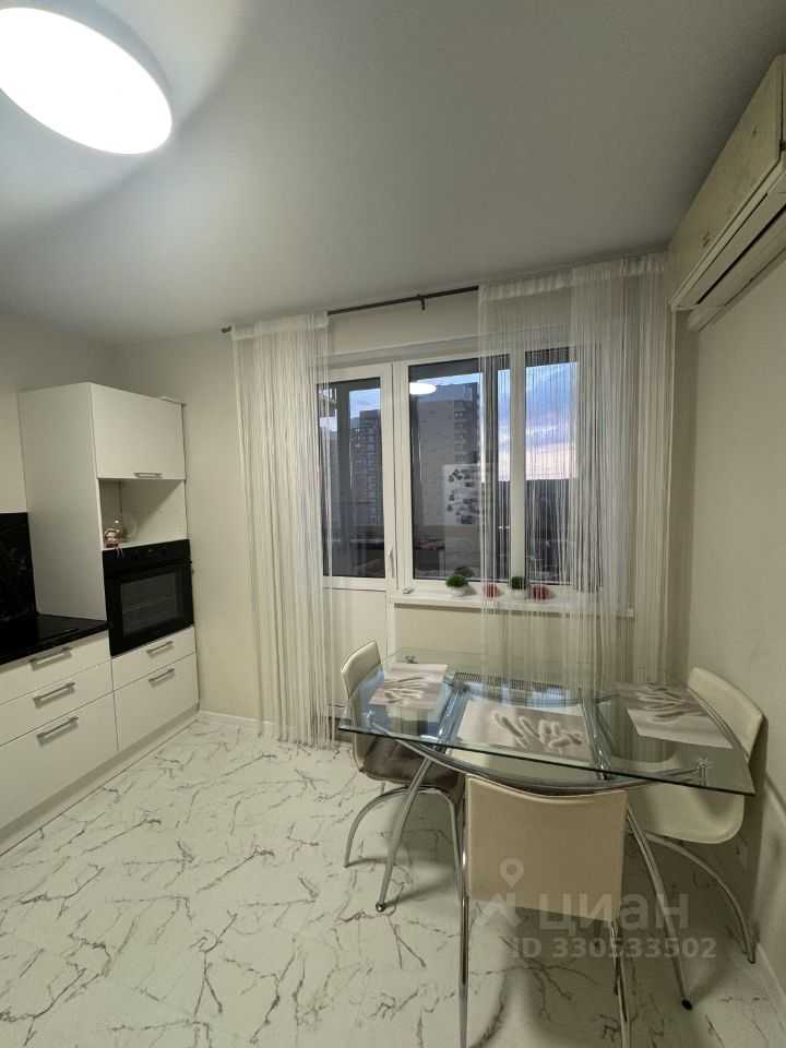 2-комнатная квартира, 62 м² — фотография 2