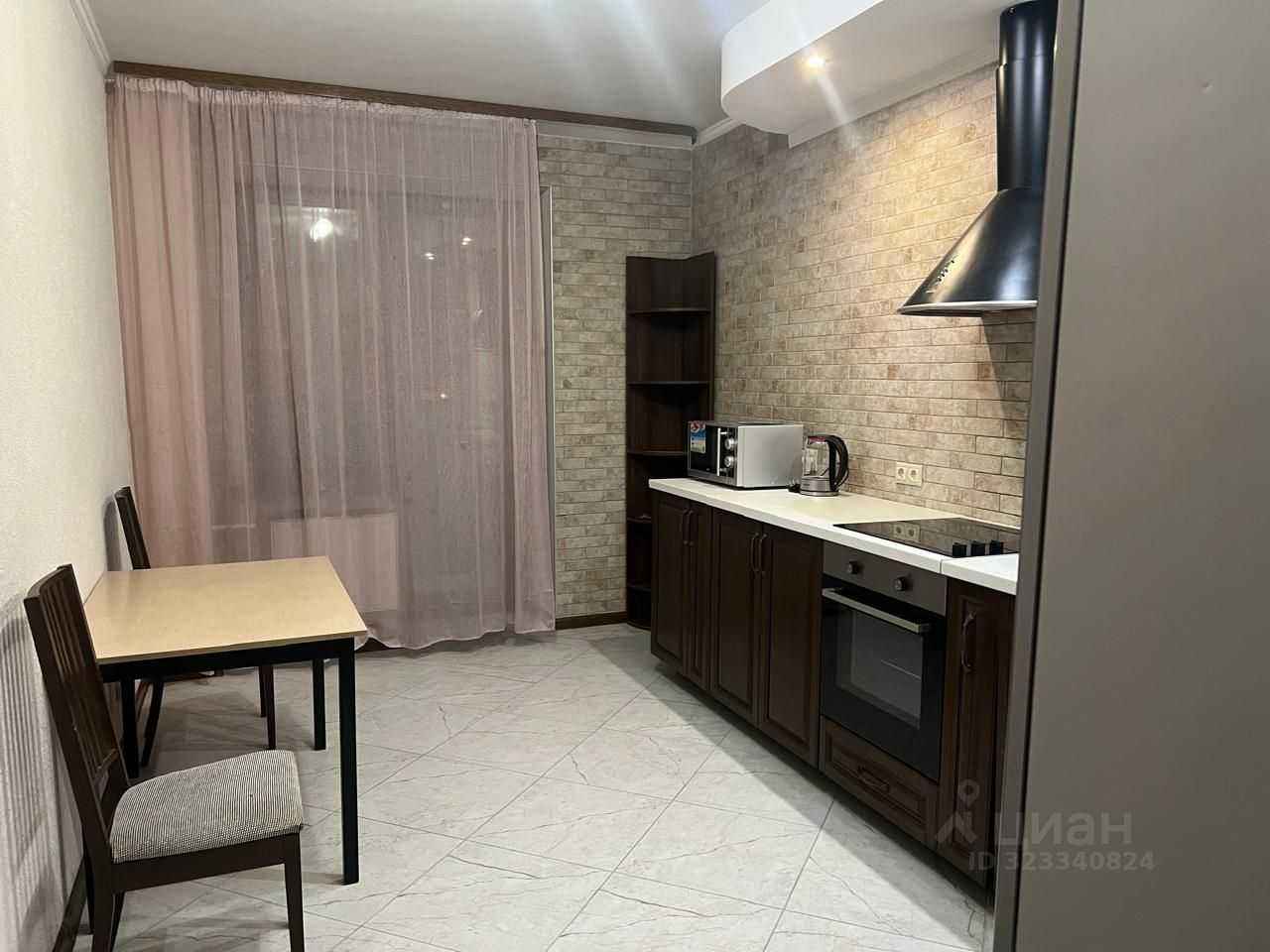 3-комнатная квартира, 84 м² — фотография 2