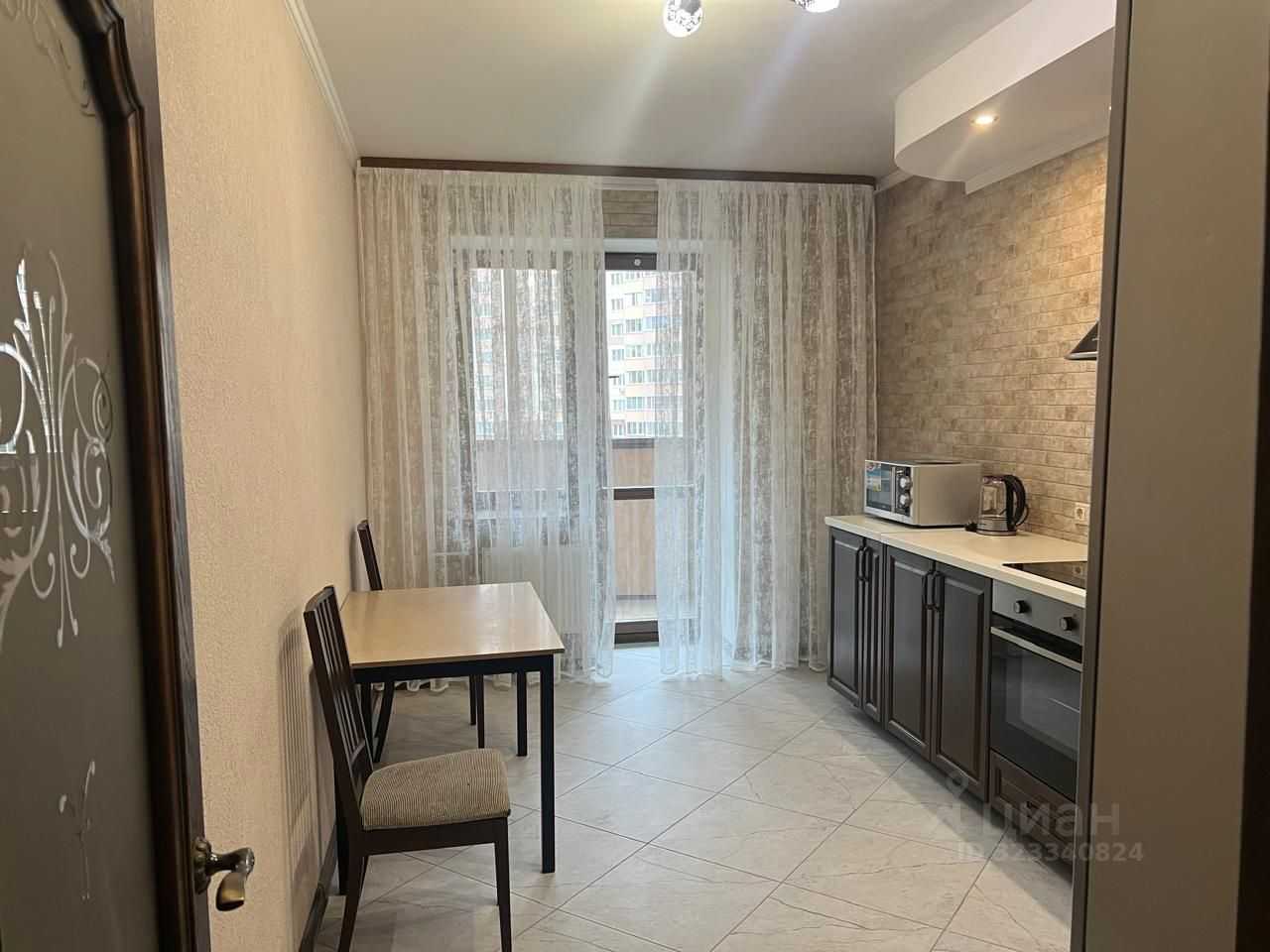 3-комнатная квартира, 84 м² — фотография 3