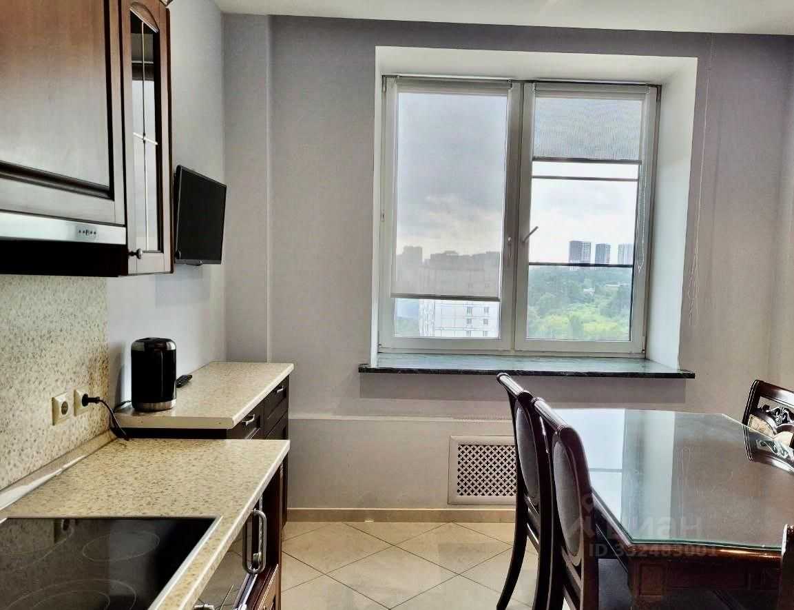 2-комнатная квартира, 94 м² — фотография 2