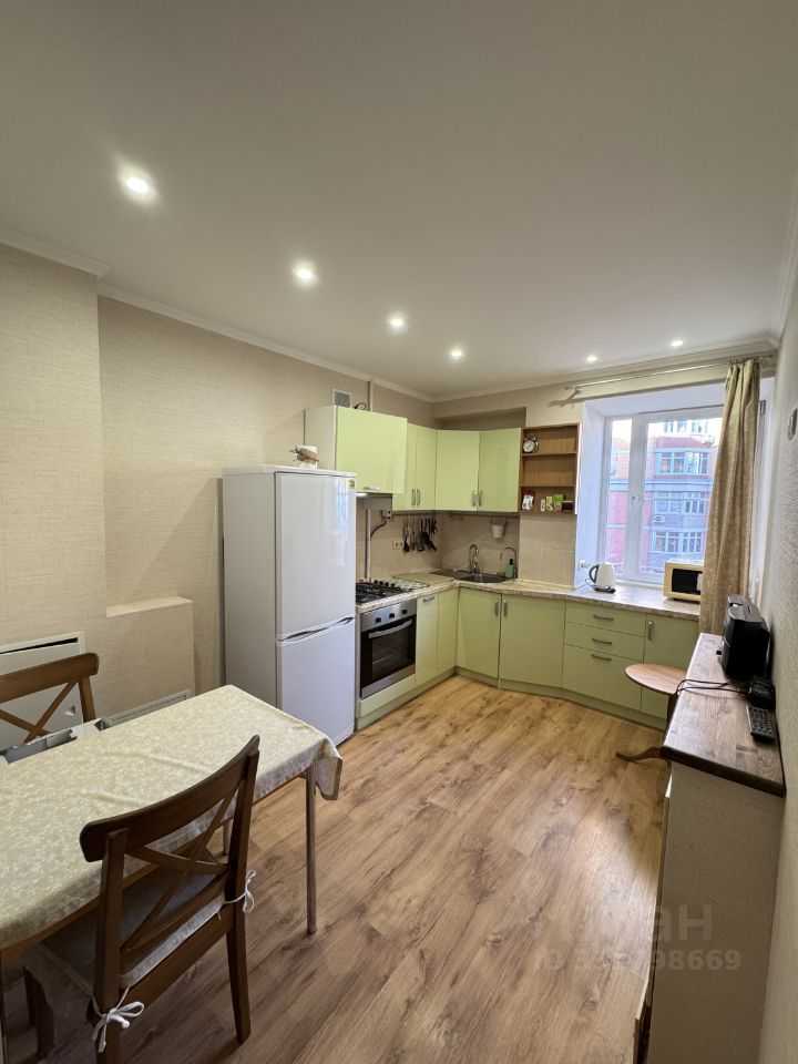 3-комнатная квартира, 69 м² — фотография 2