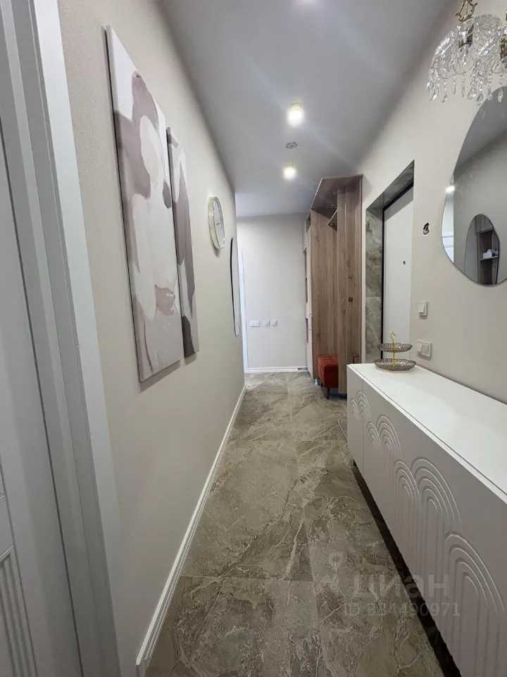2-комнатная квартира, 55 м² — фотография 3
